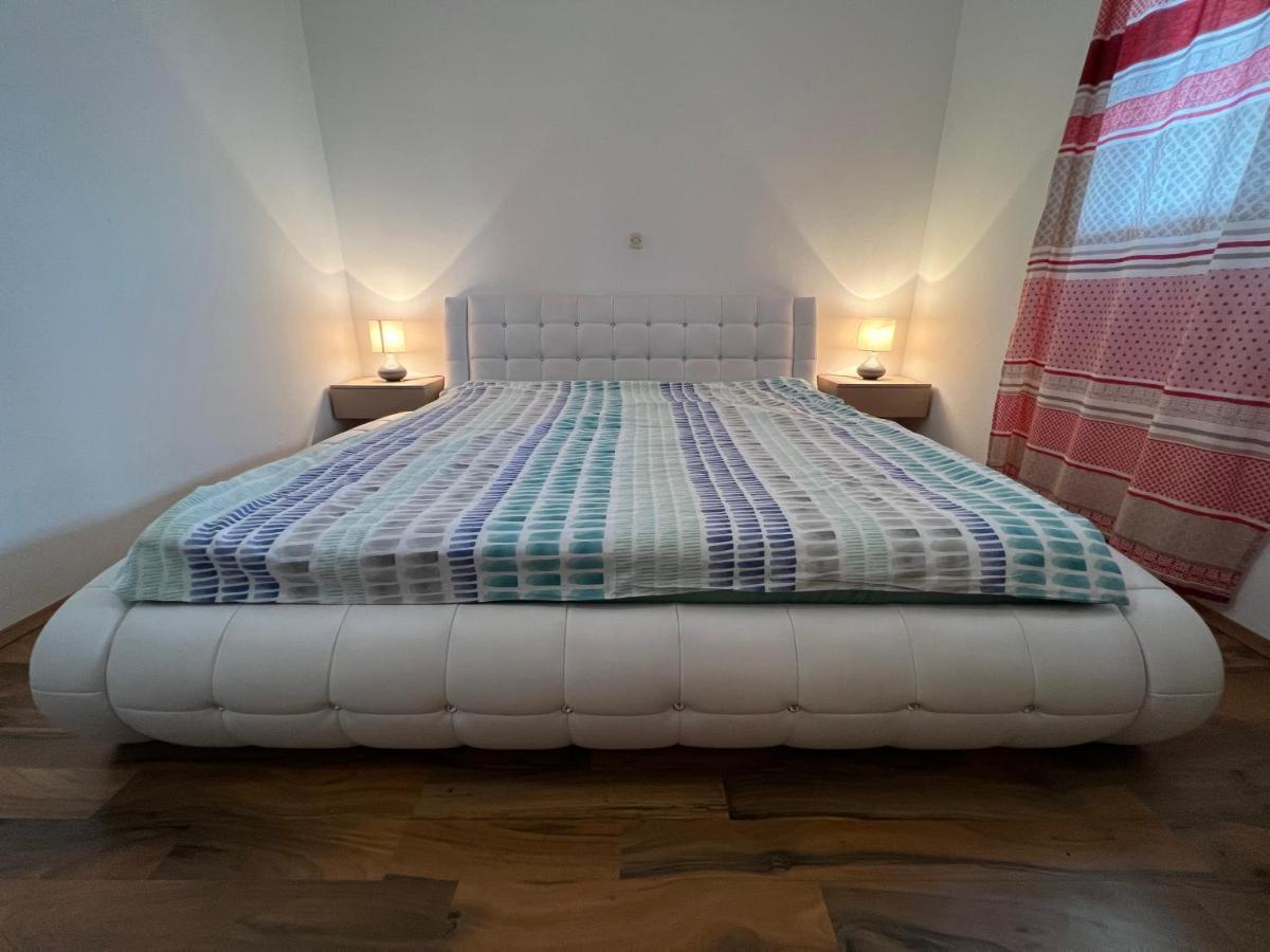 Villa Viktorija Galovac  Esterno foto