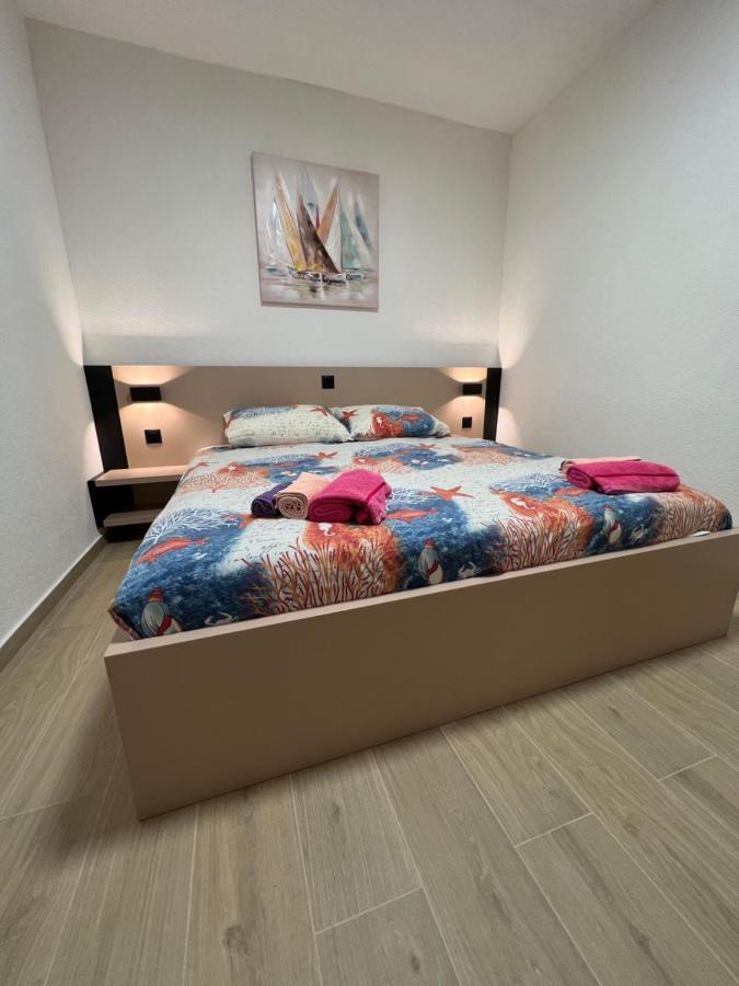 Villa Viktorija Galovac  Esterno foto