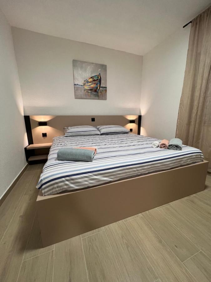 Villa Viktorija Galovac  Esterno foto