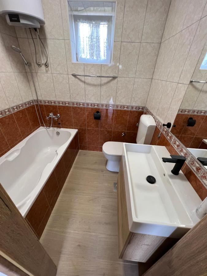 Villa Viktorija Galovac  Esterno foto
